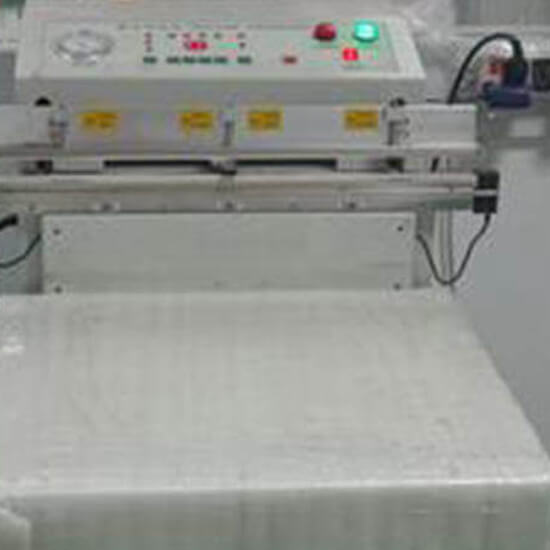 vacuum packing machine